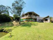 Casa / Sobrado em Condomínio para Venda em Vargem Grande...