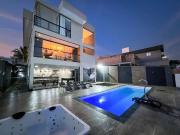 Casa / Sobrado em Condomínio para Venda em Vespasiano/MG...