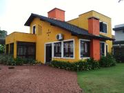 Casa / Sobrado em Condomínio para Venda em Viamão/RS...