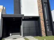 Casa / Sobrado em Condomínio para Venda em Viamão/RS...