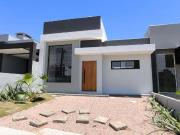 Casa / Sobrado em Condomínio para Venda em Viamão/RS...