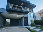 Casa / Sobrado em Condomínio para Venda em Viamão/RS...