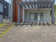 Casa / Sobrado em Condomínio para Venda em Viamão/RS...