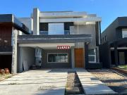 Casa / Sobrado em Condomínio para Venda em Viamão/RS...