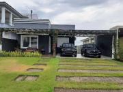 Casa / Sobrado em Condomínio para Venda em Viamão/RS...