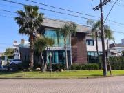 Casa / Sobrado em Condomínio para Venda em Viamão/RS...