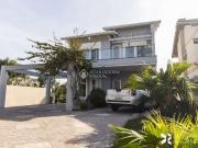 Casa / Sobrado em Condomínio para Venda em Viamão/RS...