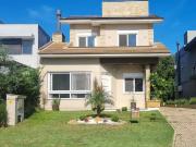 Casa / Sobrado em Condomínio para Venda em Viamão/RS...