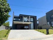 Casa / Sobrado em Condomínio para Venda em Vinhedo/SP...