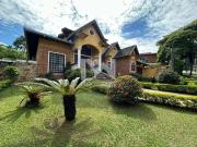 Casa / Sobrado em Condomínio para Venda em Vinhedo/SP...