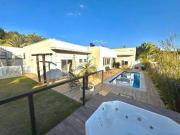 Casa / Sobrado em Condomínio para Venda em Vinhedo/SP...