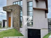 Casa / Sobrado em Condomínio para Venda em Vitória da...