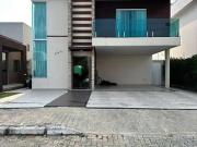 Casa / Sobrado em Condomínio para Venda em Vitória da...