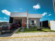 Casa / Sobrado em Condomínio para Venda em Volta...