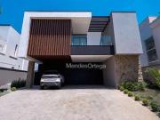 Casa / Sobrado em Condomínio para Venda em Votorantim/SP...