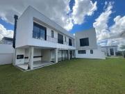 Casa / Sobrado em Condomínio para Venda em Votorantim/SP...