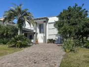 Casa / Sobrado em Condomínio para Venda em Xangri Lá/RS...