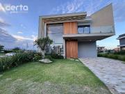 Casa / Sobrado em Condomínio para Venda em Xangri Lá/RS...