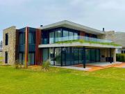 Casa / Sobrado em Condomínio para Venda em Xangri Lá/RS...