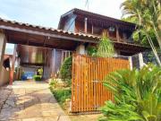 Casa sobrado em madeira nobre, 3 dormitórios, 3...