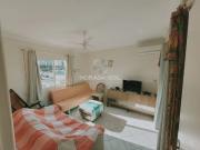 Casa Sobrado em Meia Praia Itapema com 150MÂ² e 3...