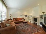 Casa Sobrado Jardim Guedala 4 Dormitórios 1000m²