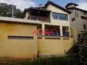 Casa sobrado no Cond Pq Imperial na Serra da Cantareira