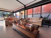 Casa Sobrado no Condomínio Giverny à venda com 3 suítes...