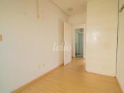 Casa sobrado para alugar com 3 quartos, 180m²