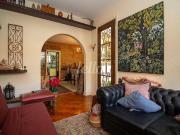 Casa sobrado para alugar com 3 quartos, 200m²