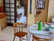 Casa sobrado para alugar com 3 quartos, 220m²