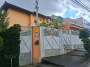 Casa Sobrado para alugar com 3 quartos Jardim...