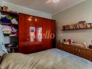 Casa sobrado para alugar com 4 quartos, 132m²