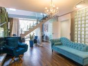 Casa sobrado para comprar com 3 quartos, 600m²