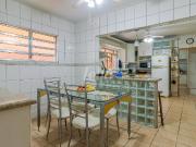 Casa sobrado para comprar com 5 quartos, 240m²