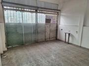 Casa Sobrado para locação com 2 dormitórios 2 vagas...