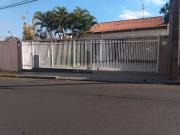 Casa / Sobrado para Locação em Araraquara/SP Jardim Nova...