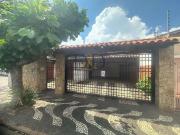 Casa / Sobrado para Locação em Araras/SP Centro 3 Quartos