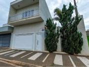 Casa / Sobrado para Locação em Araras/SP Jardim Terras...