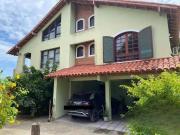 Casa / Sobrado para Locação em Araruama/RJ Areal 5 Quartos