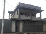 Casa / Sobrado para Locação em Arujá/SP Centro 3 Quartos