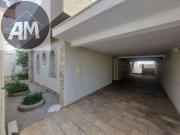 Casa / Sobrado para Locação em Atibaia/SP Centro 3 Quartos