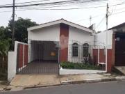 Casa / Sobrado para Locação em Atibaia/SP Centro 3 Quartos
