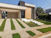 Casa / Sobrado para Locação em Atibaia/SP Condomínio...