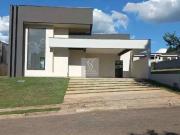 Casa / Sobrado para Locação em Atibaia/SP Condomínio...