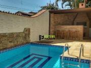 Casa / Sobrado para Locação em Atibaia/SP Jardim do Lago...