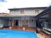 Casa / Sobrado para Locação em Atibaia/SP Jardim do Lago...