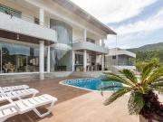 Casa / Sobrado para Locação em Balneário Camboriú/SC...
