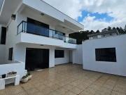 Casa / Sobrado para Locação em Balneário Camboriú/SC...