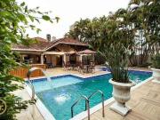 Casa / Sobrado para Locação em Balneário Camboriú/SC...